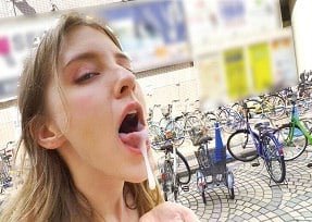 Мелоди Маркс любит заниматься сексом с японскими мужчинами в Токио