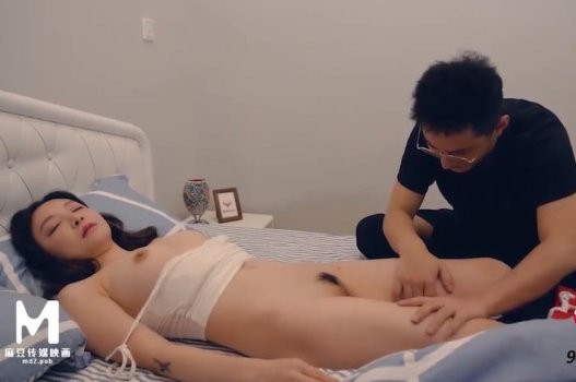 Zhao Jiamei анонсировал очень горячий секс -фильм